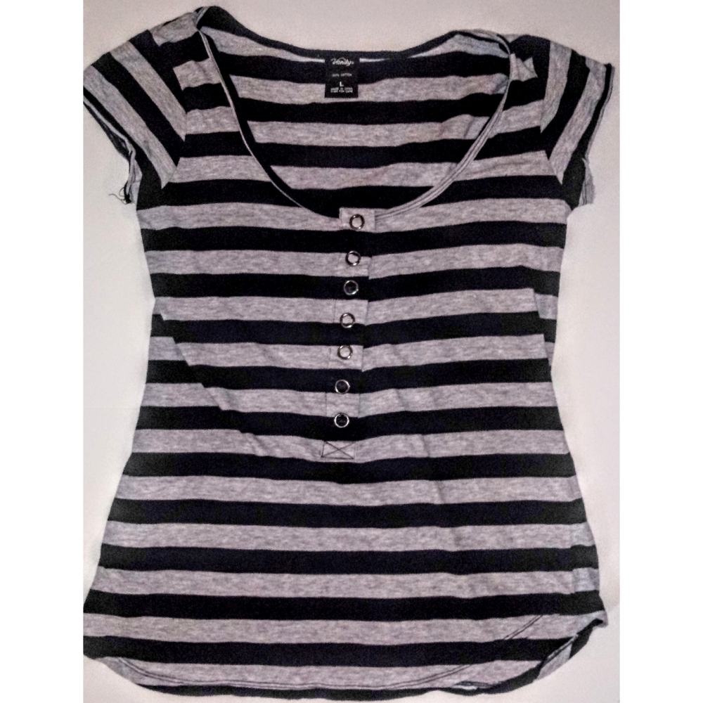 3/$24! Vanity Shaped Cotton Striped Snap Tee